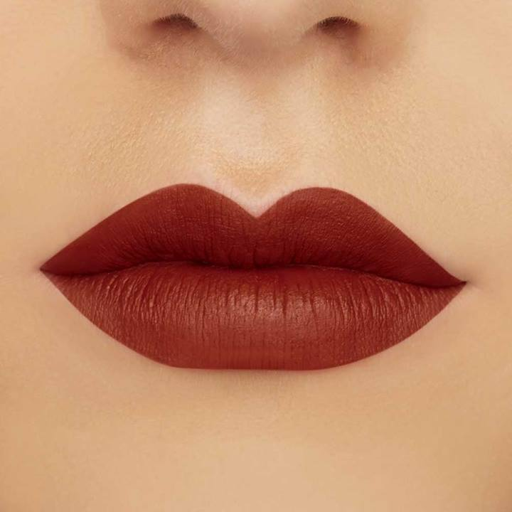 LABIAL LIQUIDO RESIST VOGUE